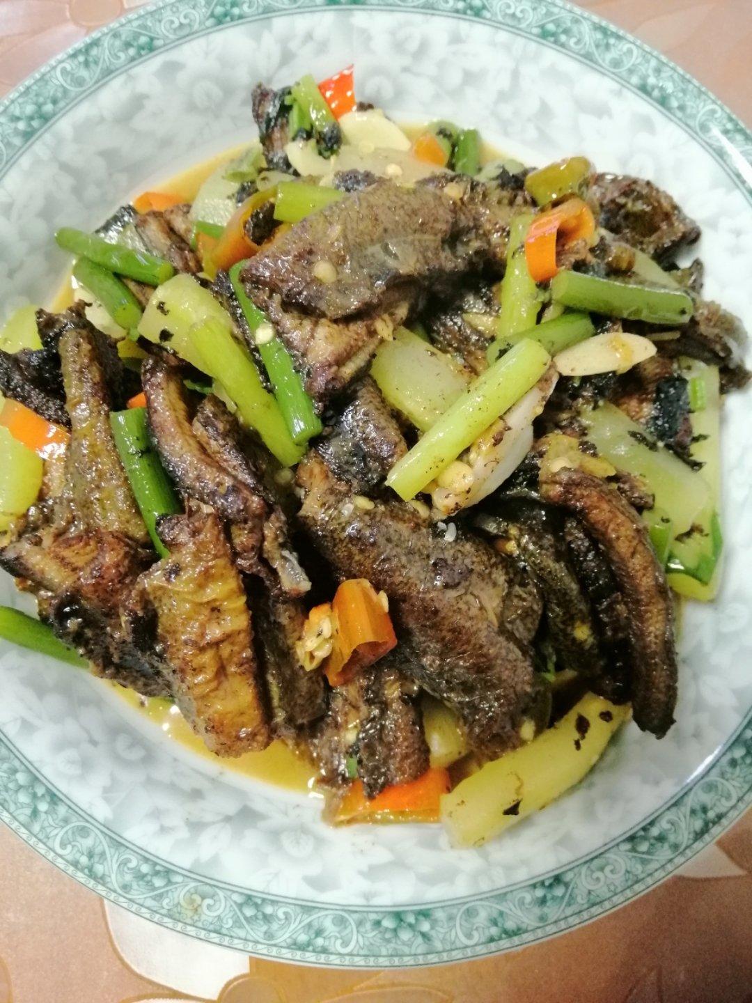 青椒炒鳝鱼（酱香）
