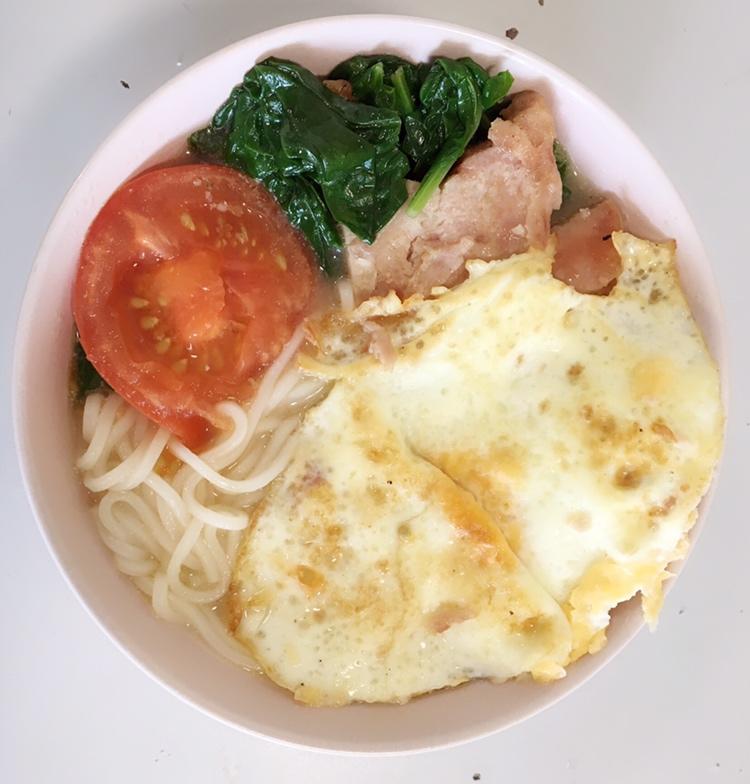 七月流火-june做的港式餐蛋面