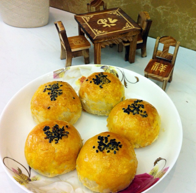 豆沙蛋黄酥