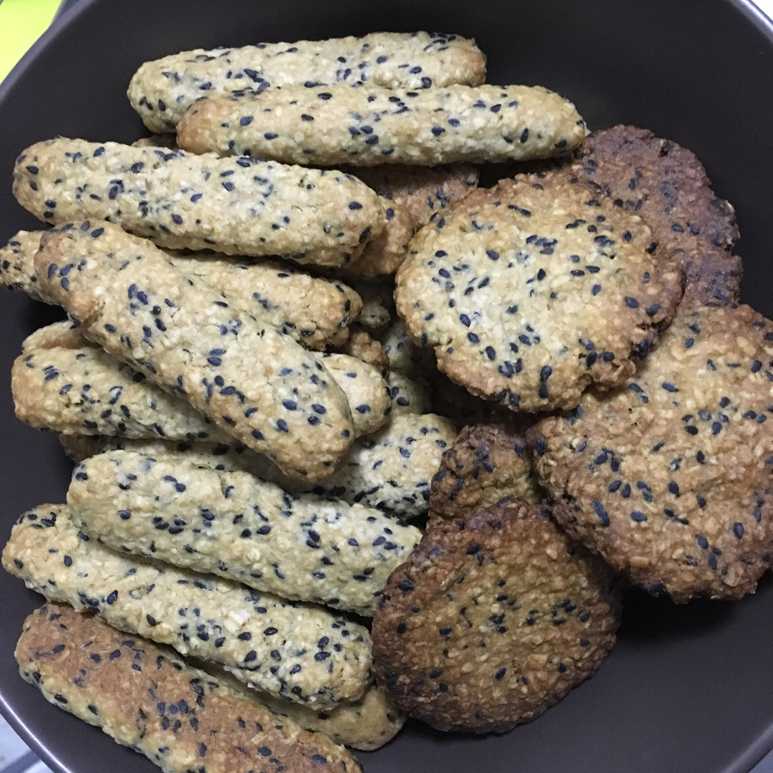 黑芝麻燕麦高纤饼干（无添加，另含植物油减脂配方）