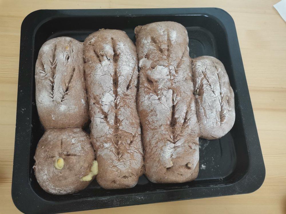 全麦燕麦坚果欧包（免揉）