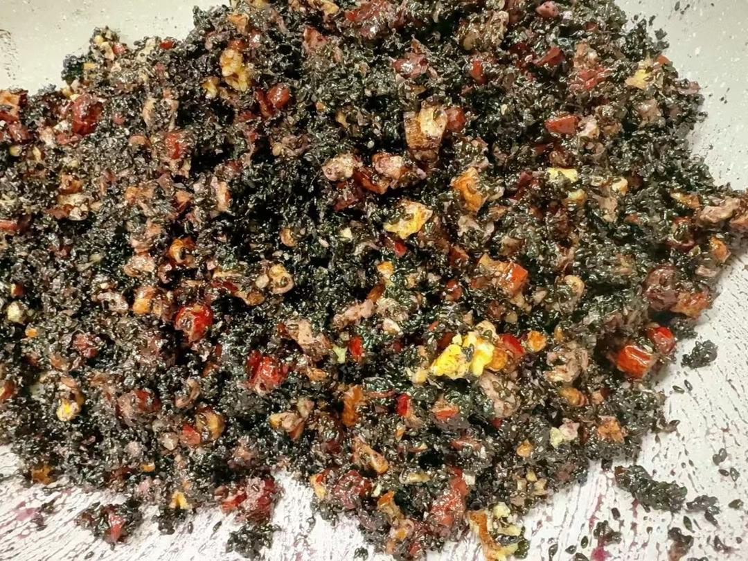 黑芝麻核桃红枣丸