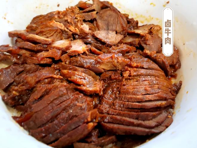 瑪捷斯卤牛肉（蛋，鸡爪，鸡翅，藕，豆腐干……）的做法