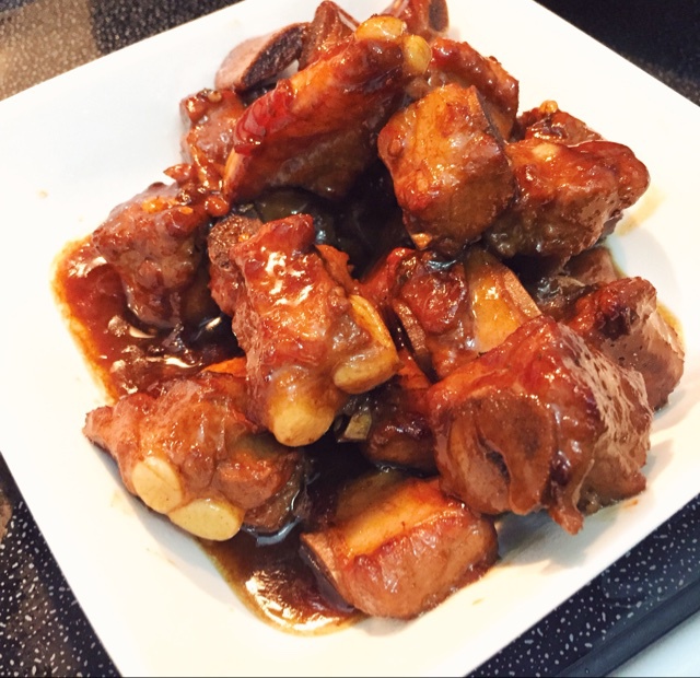 红烧排骨