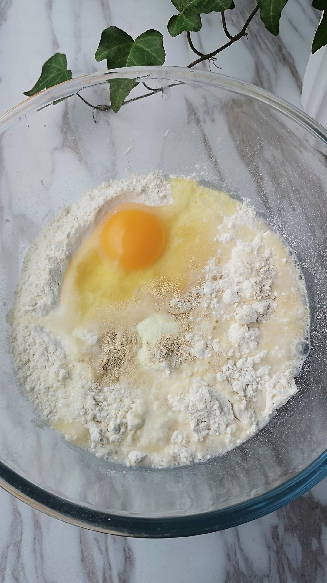 纯奶手撕吐司的做法 步骤1