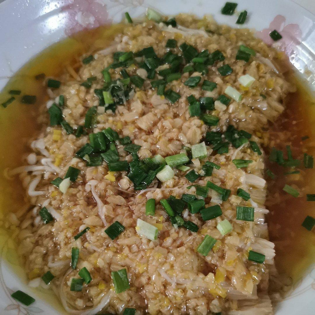 蒜蓉蒸金针菇