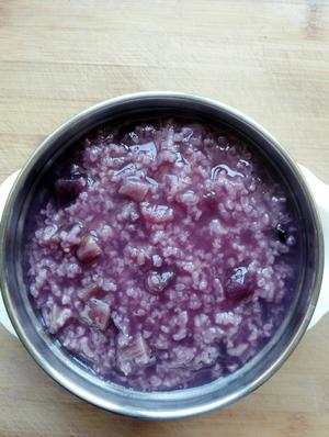 糊糊辅食之：紫薯粥的做法 步骤4