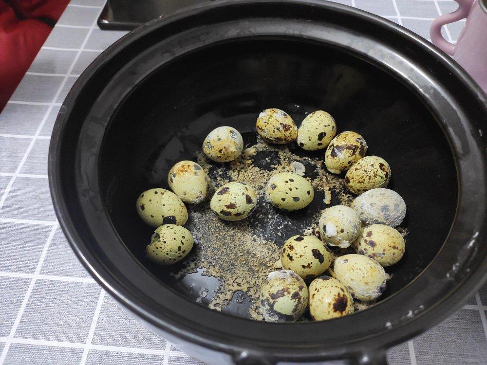 简易版盐焗鹌鹑蛋（电饭煲）