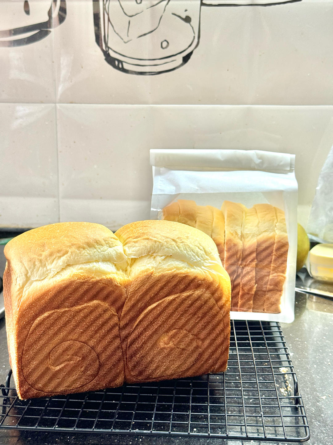 奶香纯粹的重料淡奶油吐司