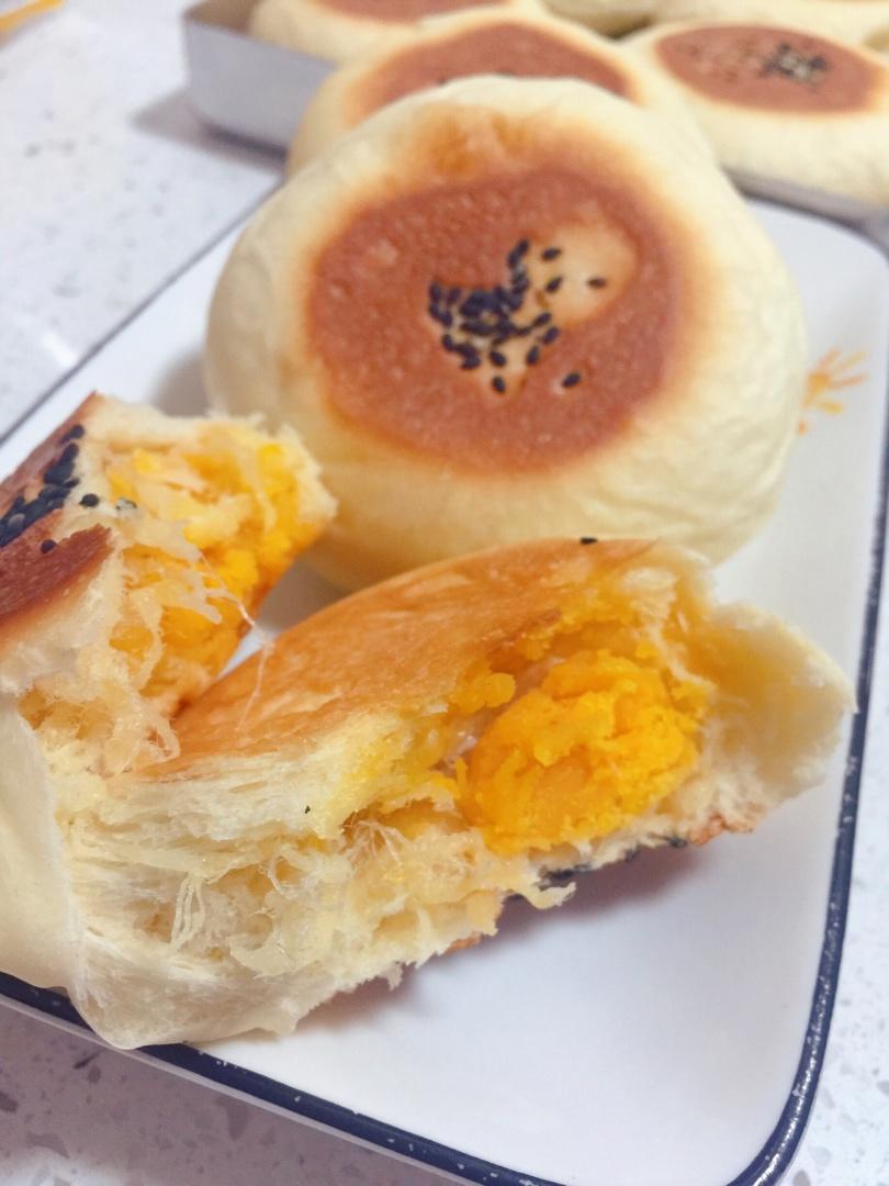 日式豆沙面包（皮肤透亮的软妹子）