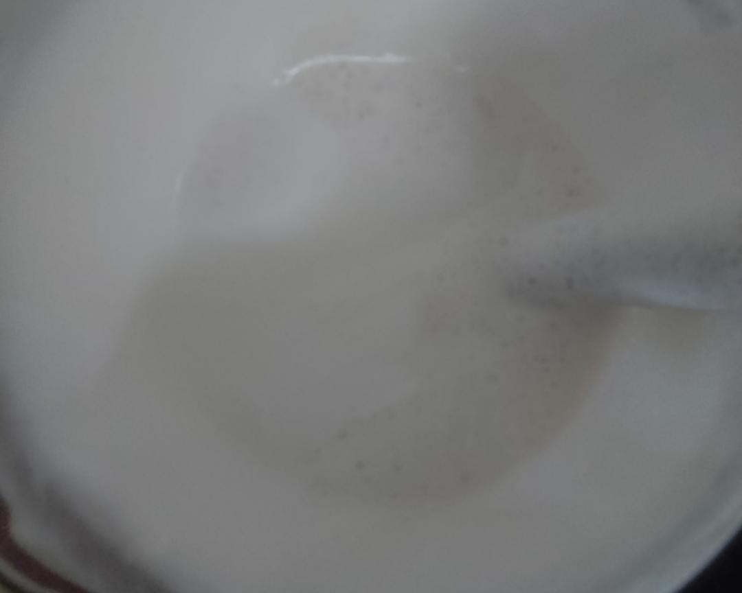 最近爆火的巨简单的椰云拿铁！的做法