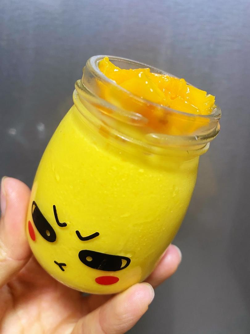 有浓郁芒果味的芒果布丁（芒果控的最爱）