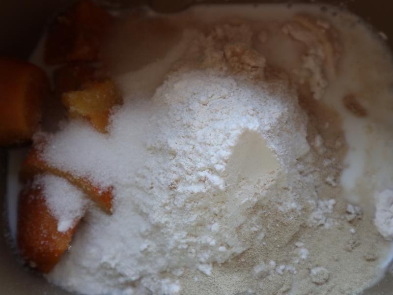 纯奶手撕吐司的做法 步骤1