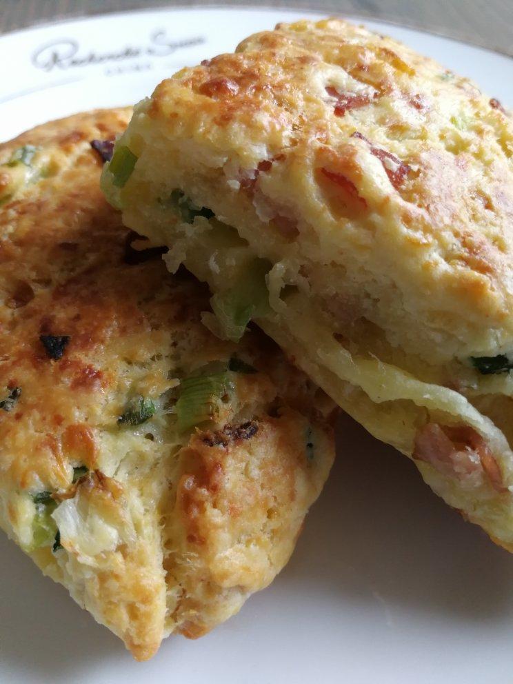 超级好吃的咸味司康Savoury Scones