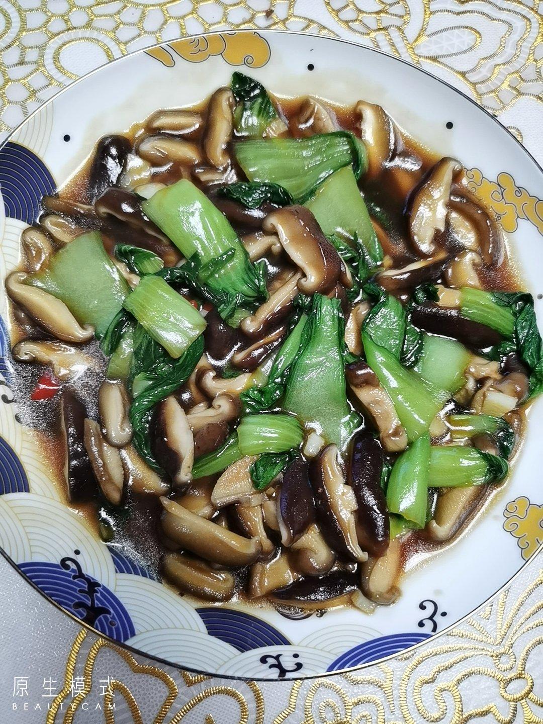 老丁的私房菜-香菇炒油菜
