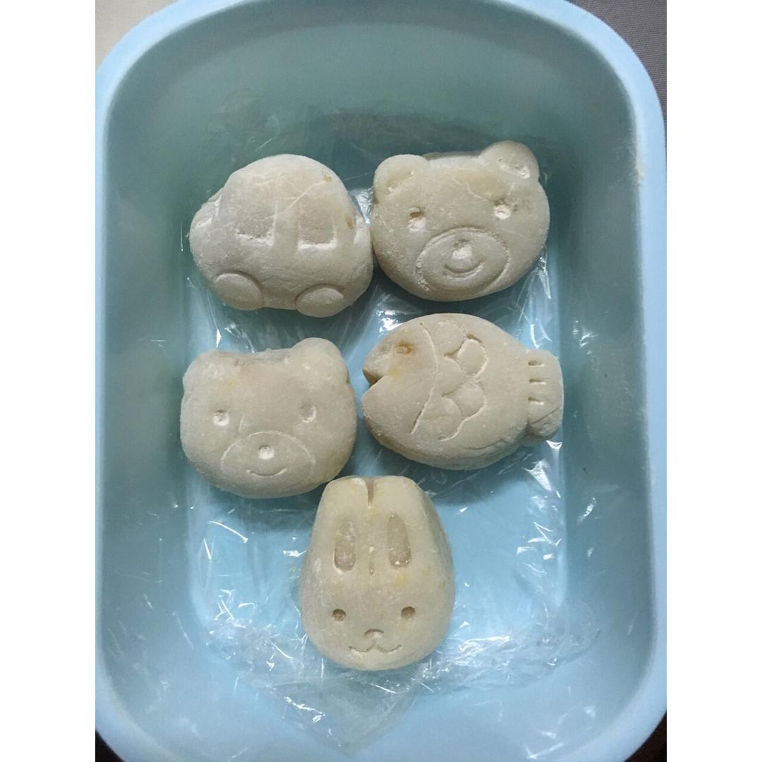 冰皮豆沙月饼