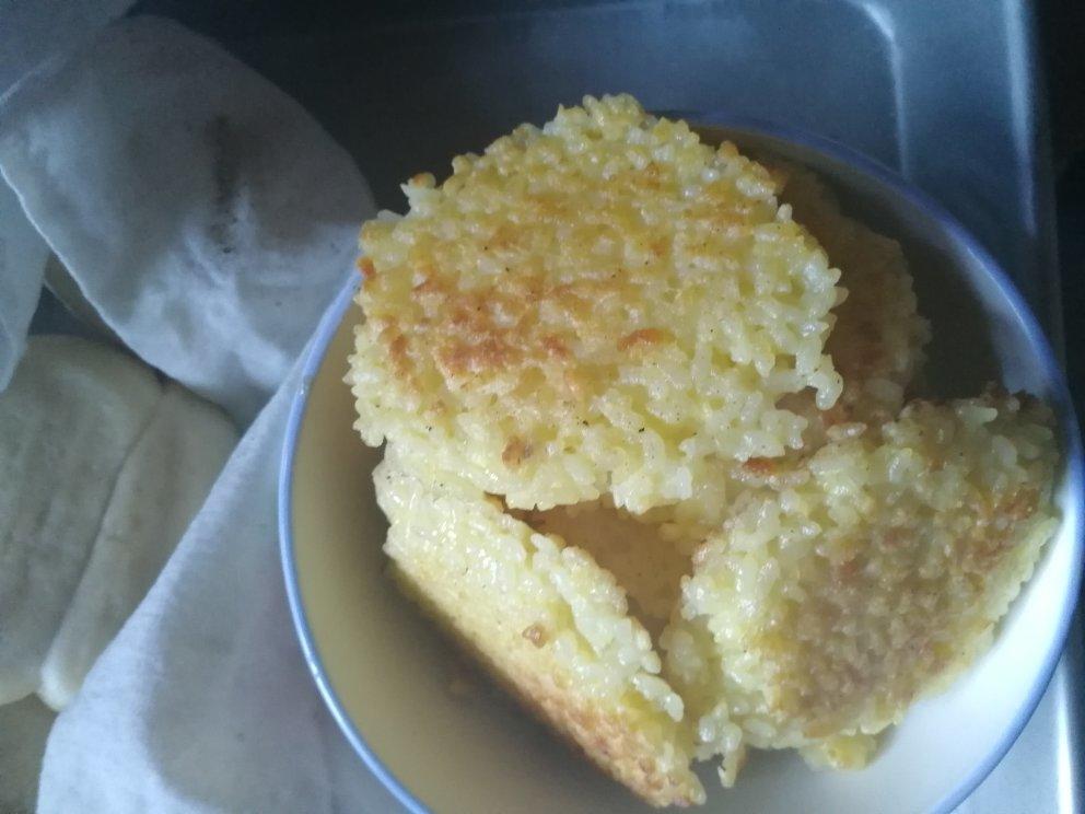 鸡蛋米饭饼