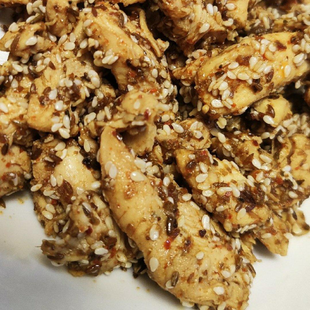 孜然鸡胸肉，低脂低卡好吃无压力。