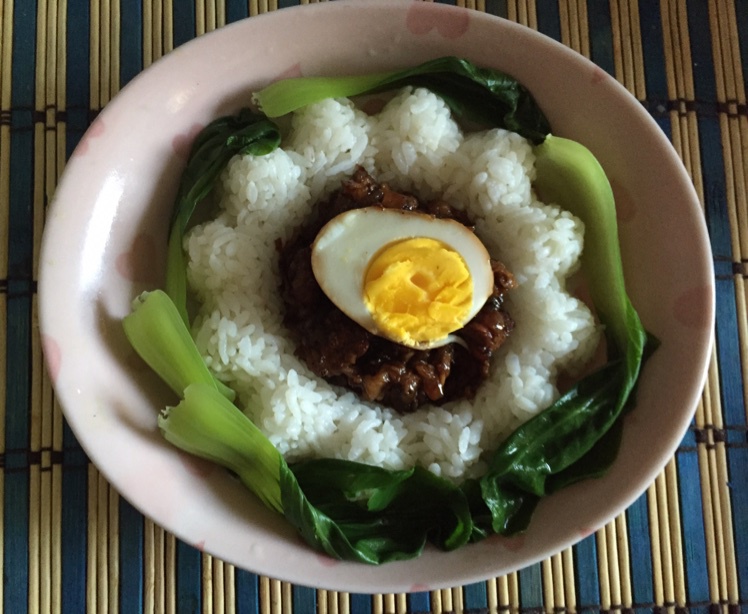 台式卤肉饭