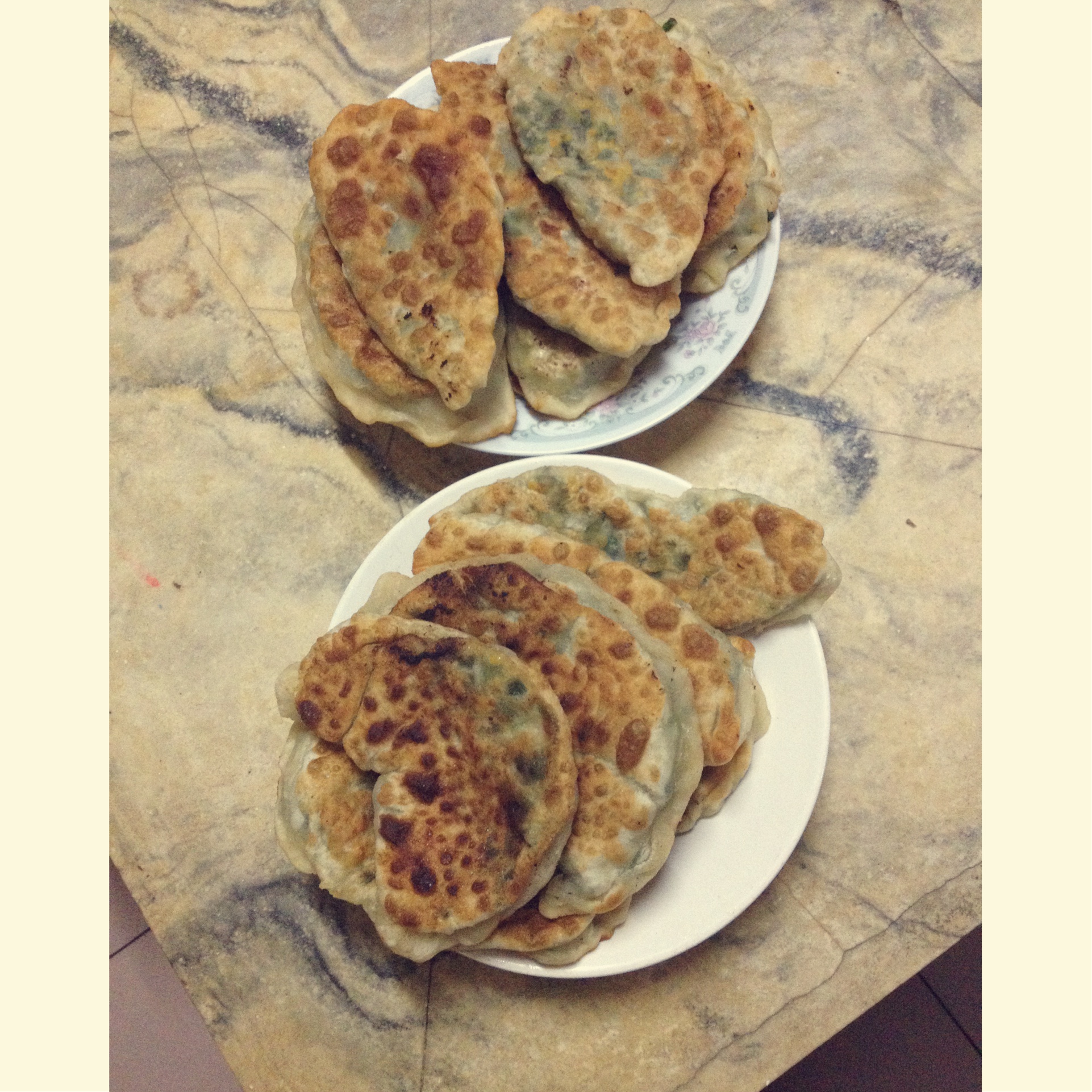 韭菜盒子 Chinese Leek and Egg Pasty