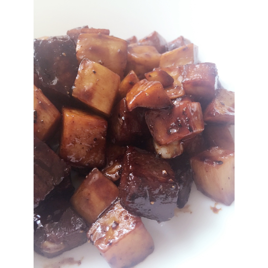 黑胡椒杏鲍菇牛肉粒