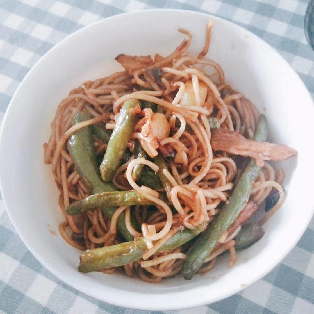 豆角焖面