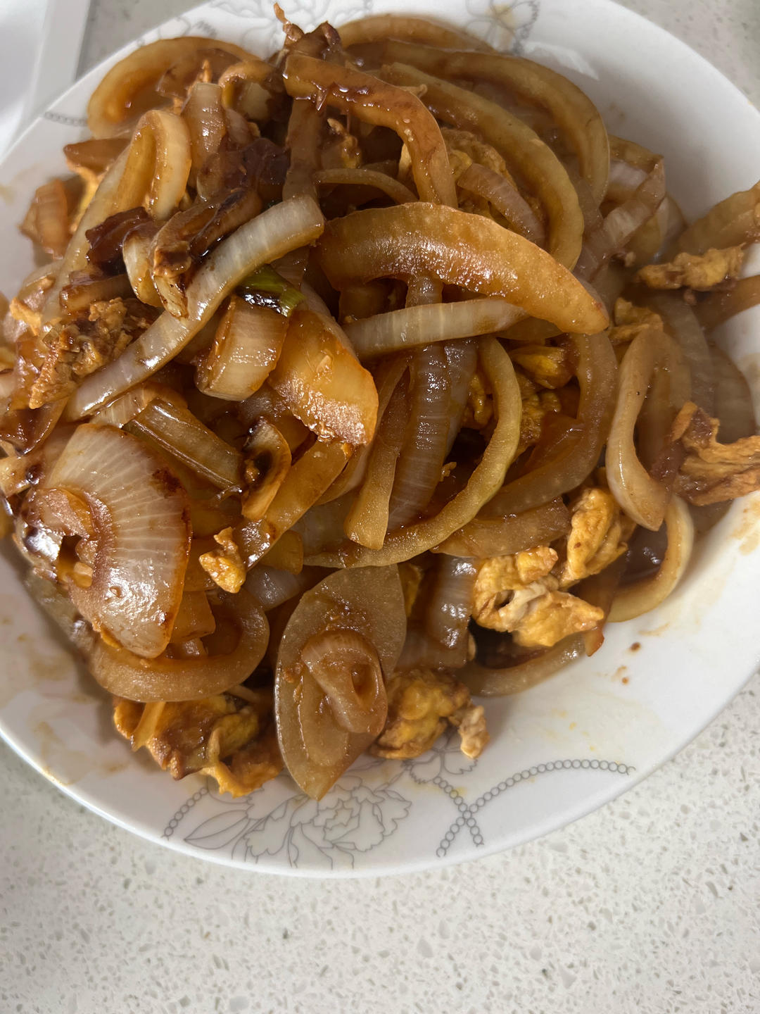 降压防癌的好食材  洋葱炒鸡蛋