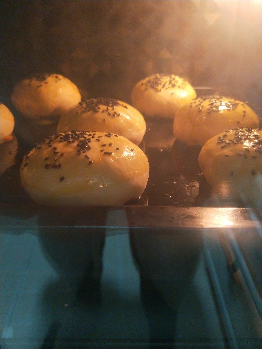 【视频】烤咖喱包