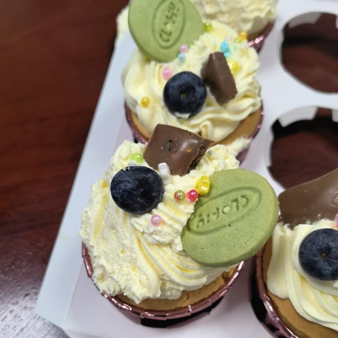 戚风小纸杯蛋糕