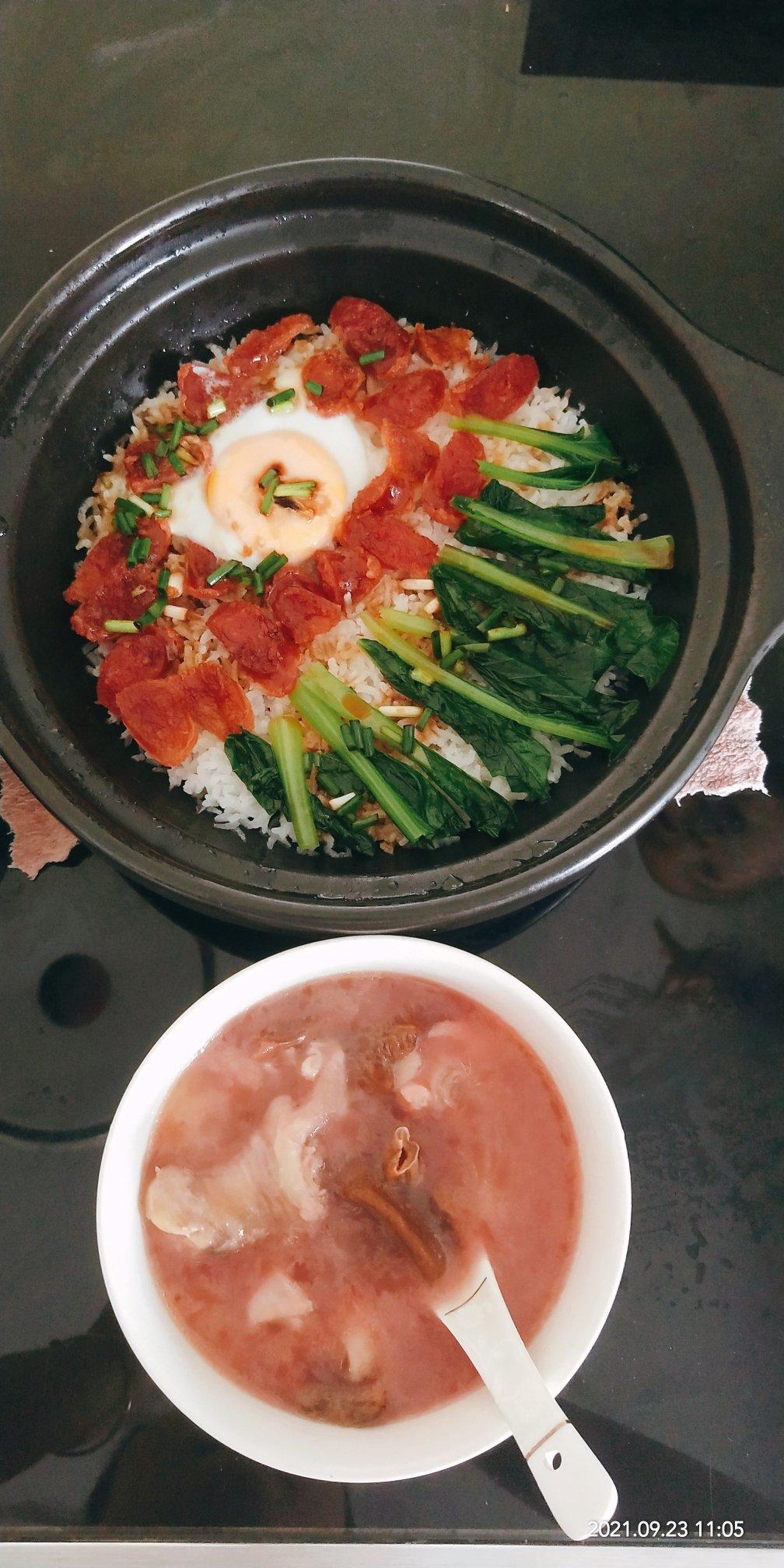 广式腊味煲仔饭