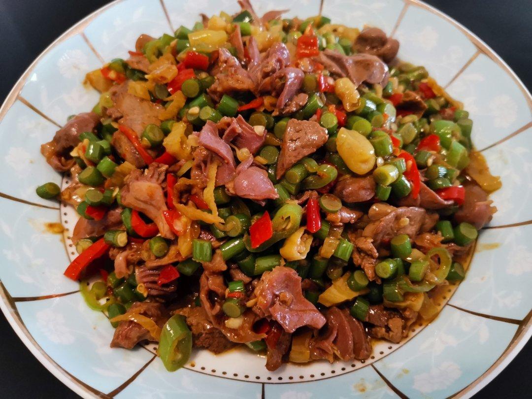 酸辣鸡杂