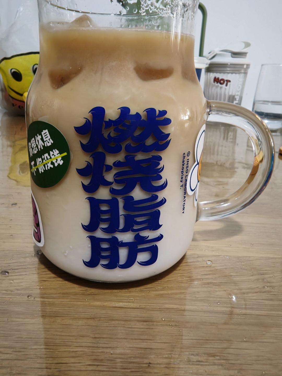 完美复刻--瑞幸生椰拿铁