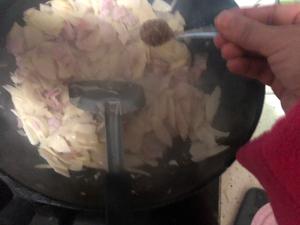冬笋炒肉片的做法 步骤10