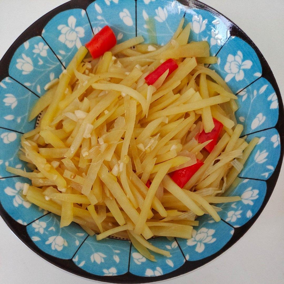 酸辣土豆丝的家常做法 超级下饭