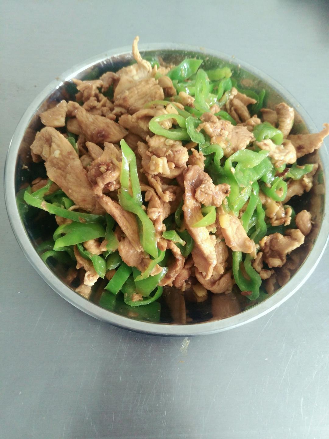 青椒炒肉丝