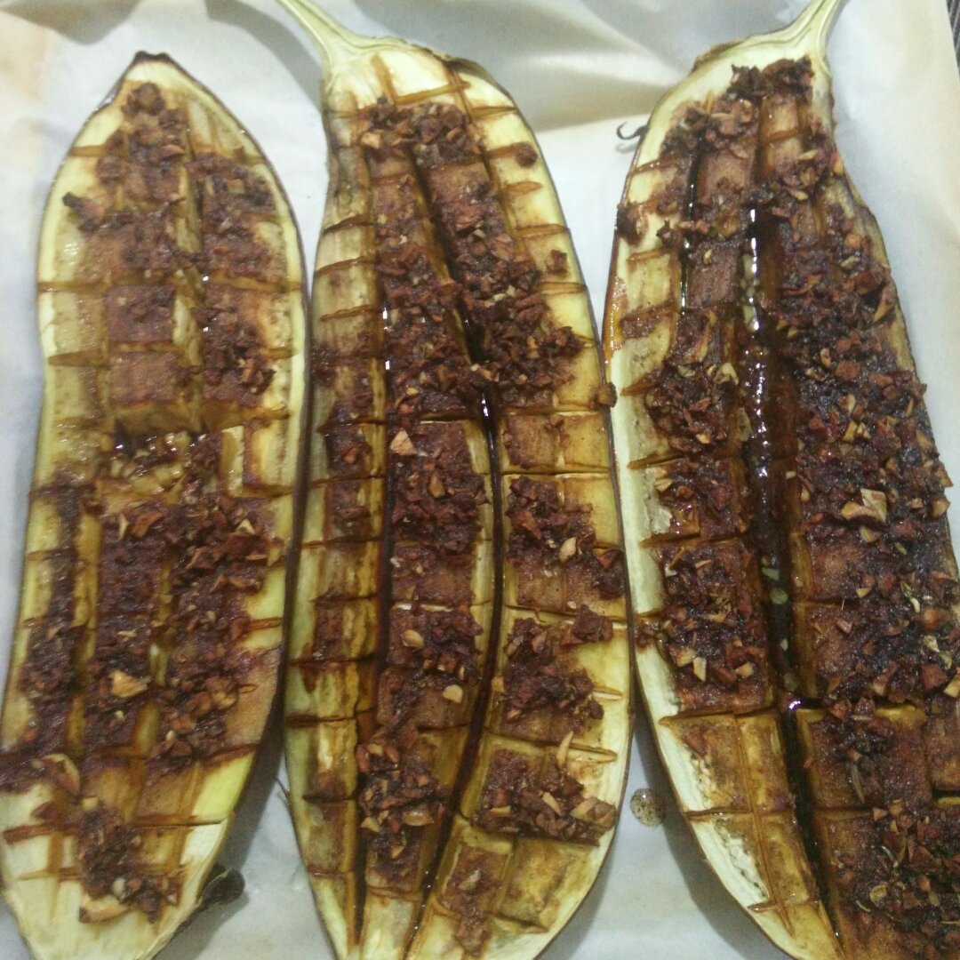 蒜香烤茄子