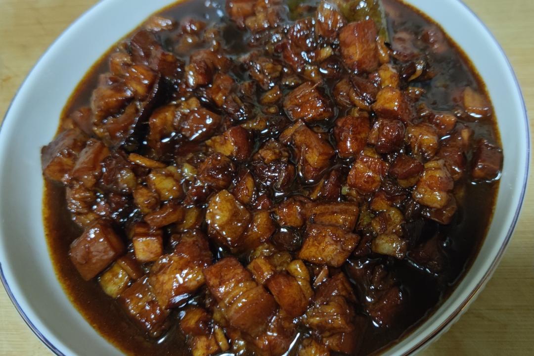 家常版的红烧肉（一点都不腻，软，糯)