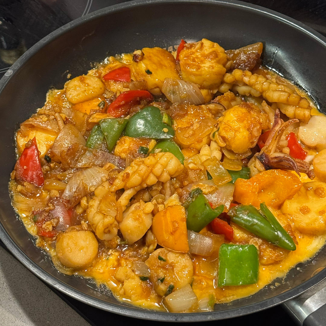 铁板海鲜日本豆腐 Seafood with Japanese Dofu