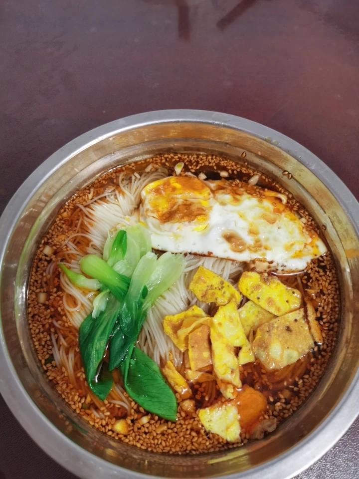 酸汤面