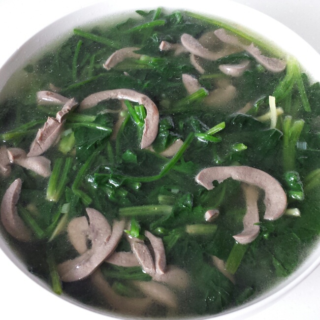 猪肝菠菜汤