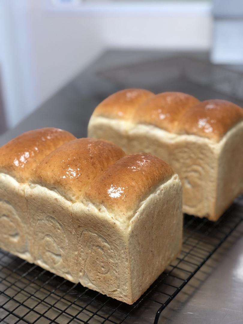 mrs_飞鱼做的山崎丰亲授全麦烫种吐司