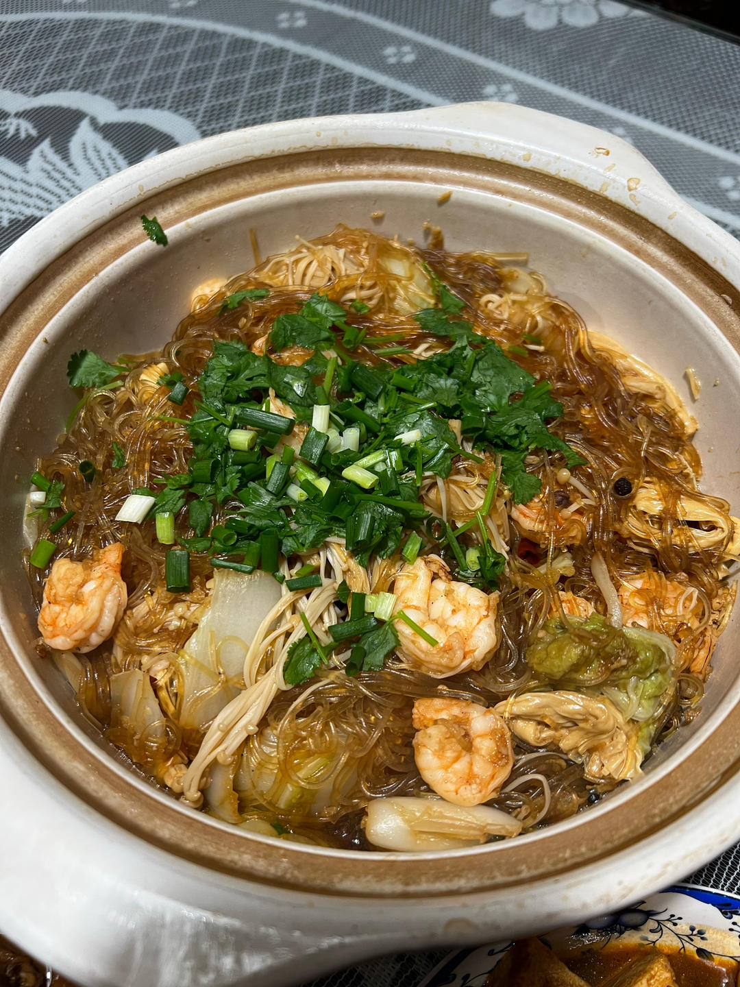虾仁粉丝煲