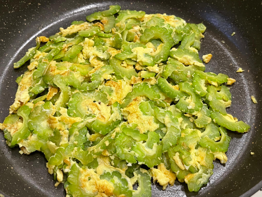 苦瓜炒蛋（清火菜）