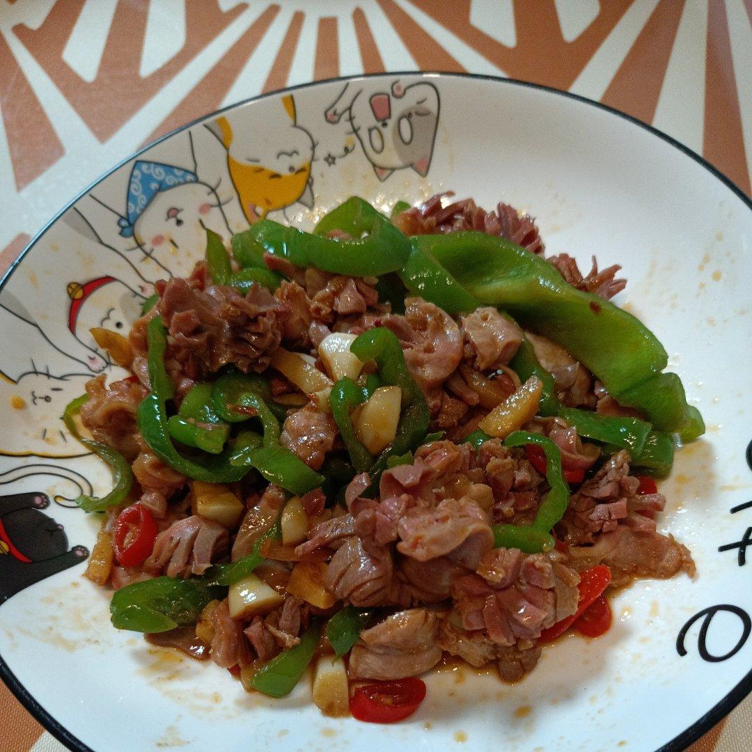 下饭菜•爆炒鸡胗花