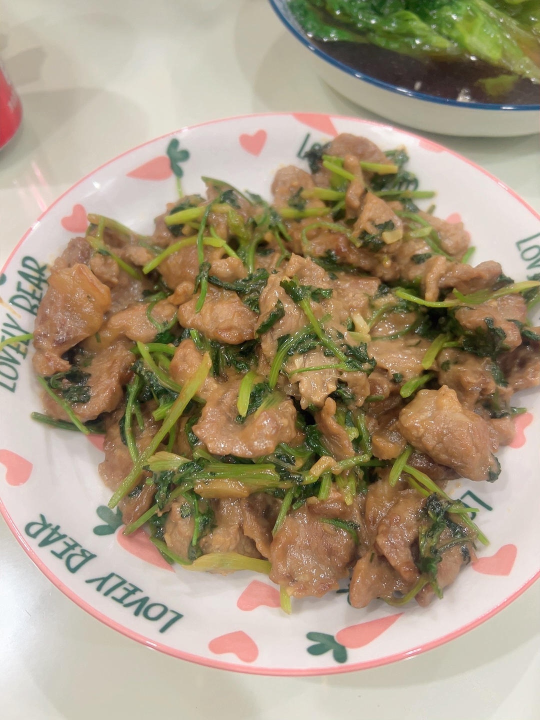 香菜爆炒牛肉（主打嫩）