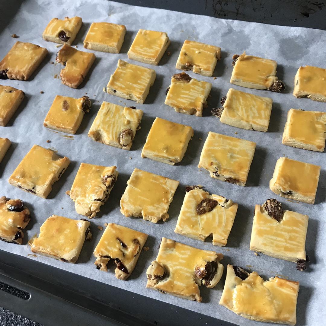 葡萄奶酥(超酥香的饼干)