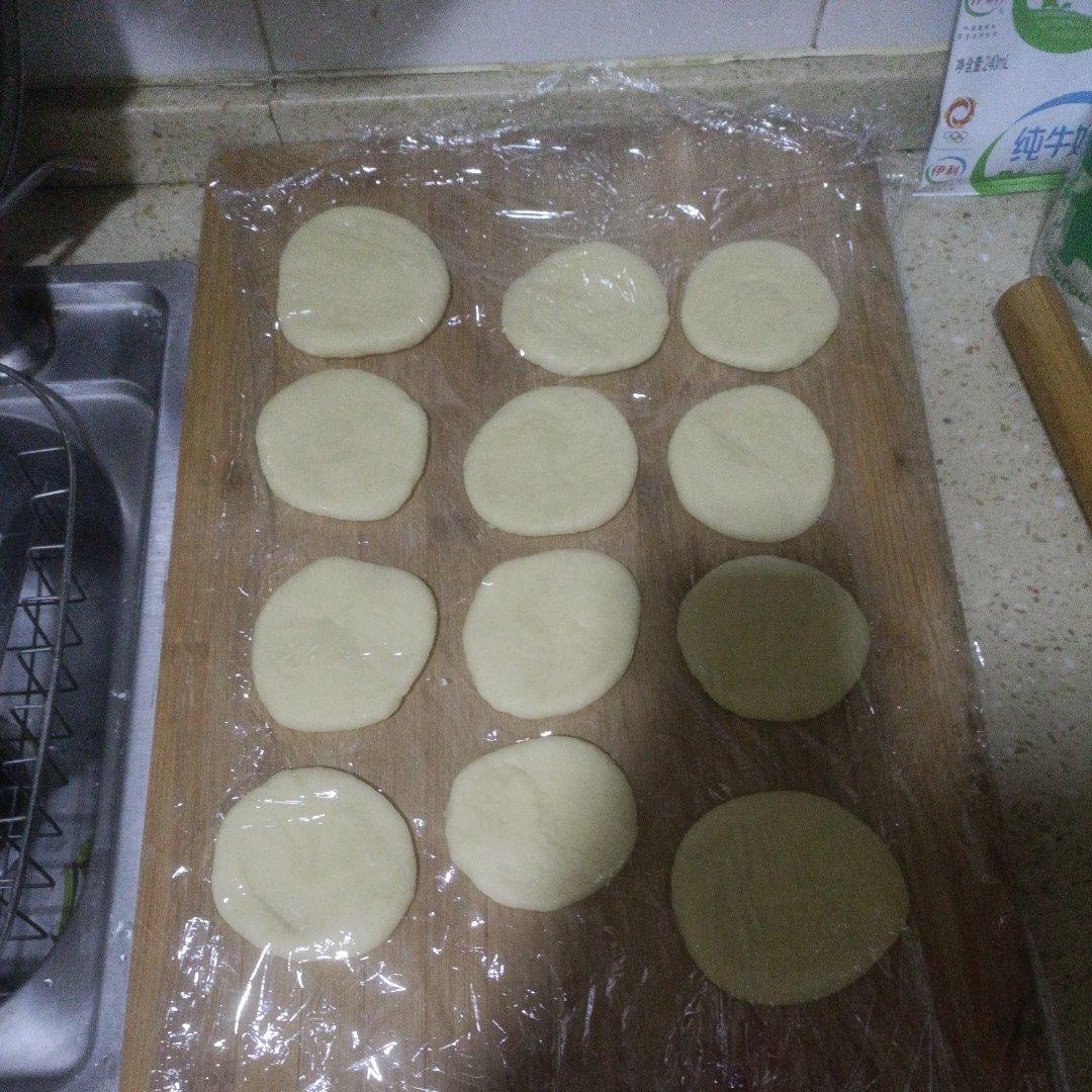 超软蛋奶早餐饼，香甜松软奶香浓郁，无需烤箱超简单，比面包还好吃！