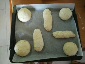 土豆迷迭香面包的做法 步骤3
