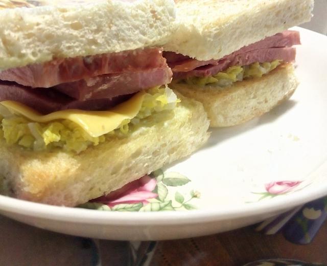 Reuben(鲁本斯三明治)的做法