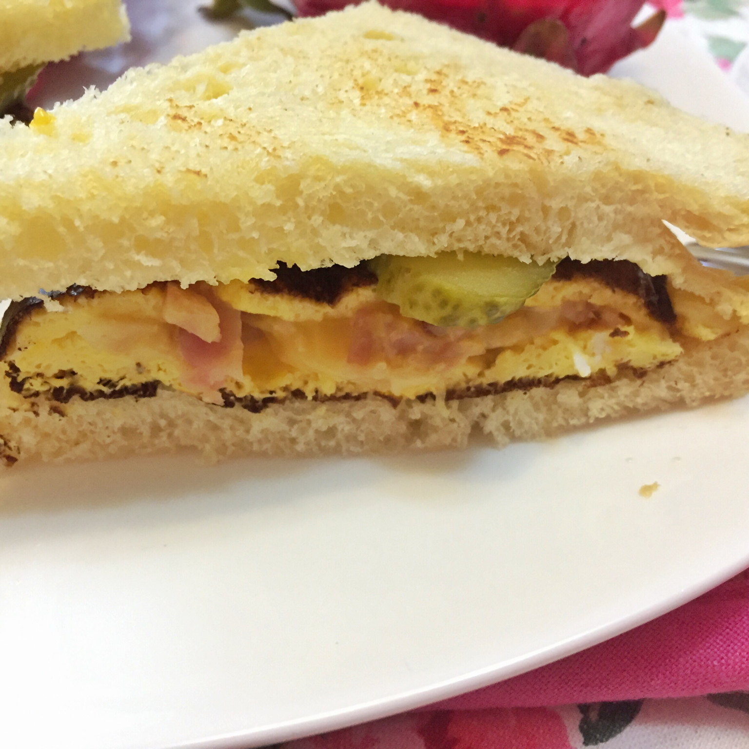 樱啊那个桃做的西式早餐cheeseomelet